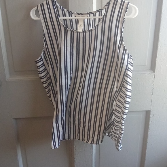 Three Seasons Maternity Tops - Maternity shirt